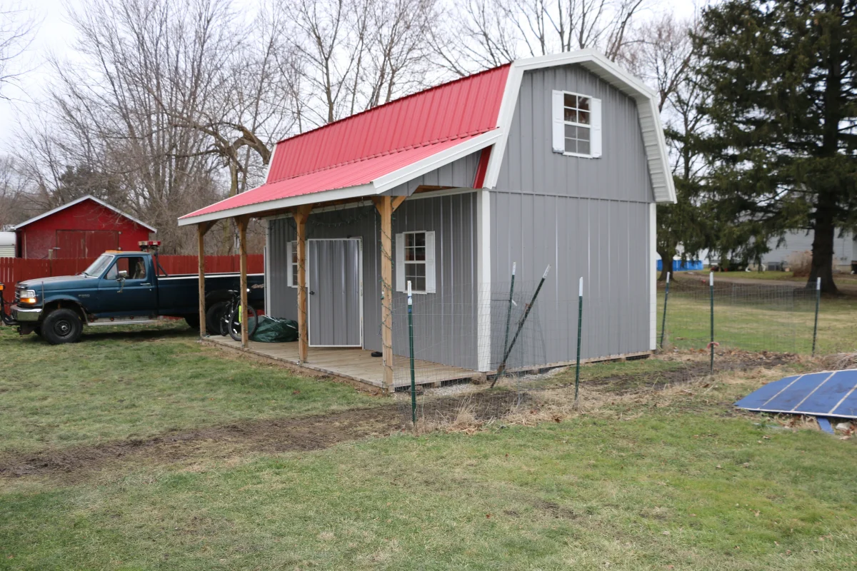 2 Story Rochester Metal Siding