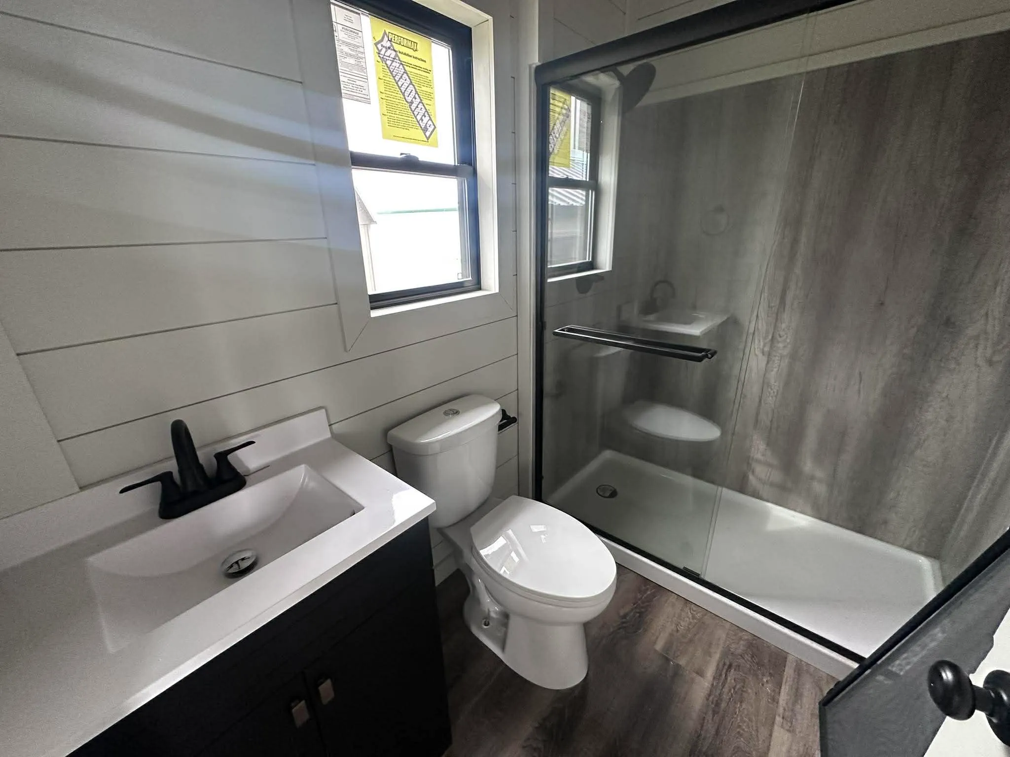 Teton Park Model Bathroom
